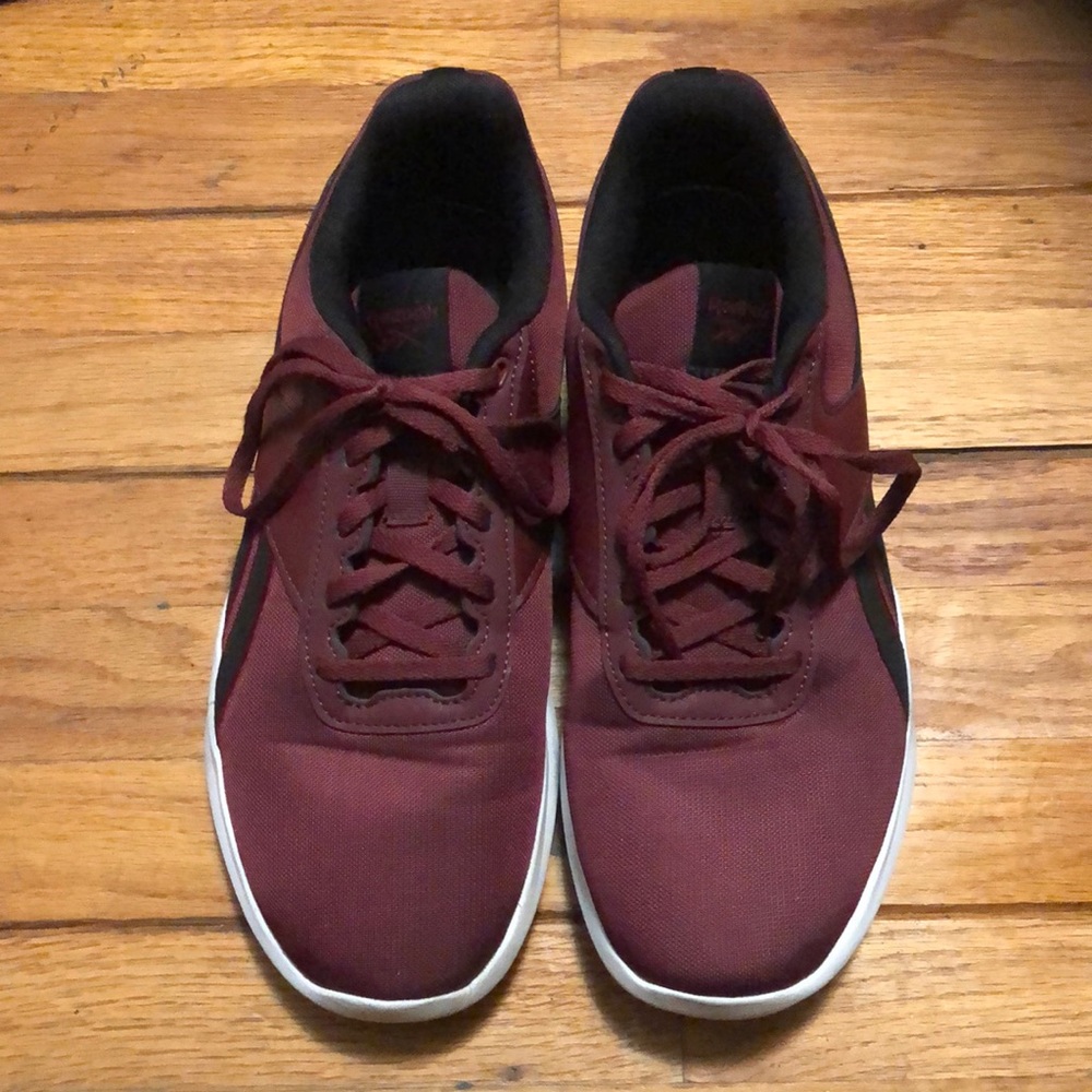 Reebok Sprint Sneakers - size 8